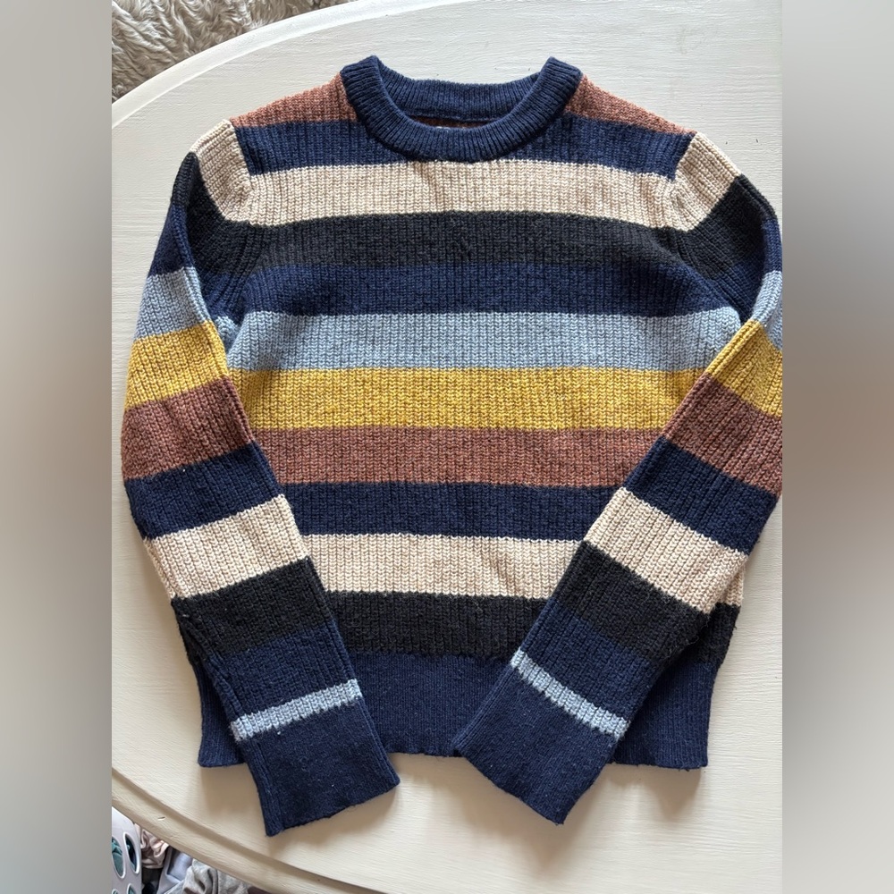 GAP Navy and Beige Knit Scarf